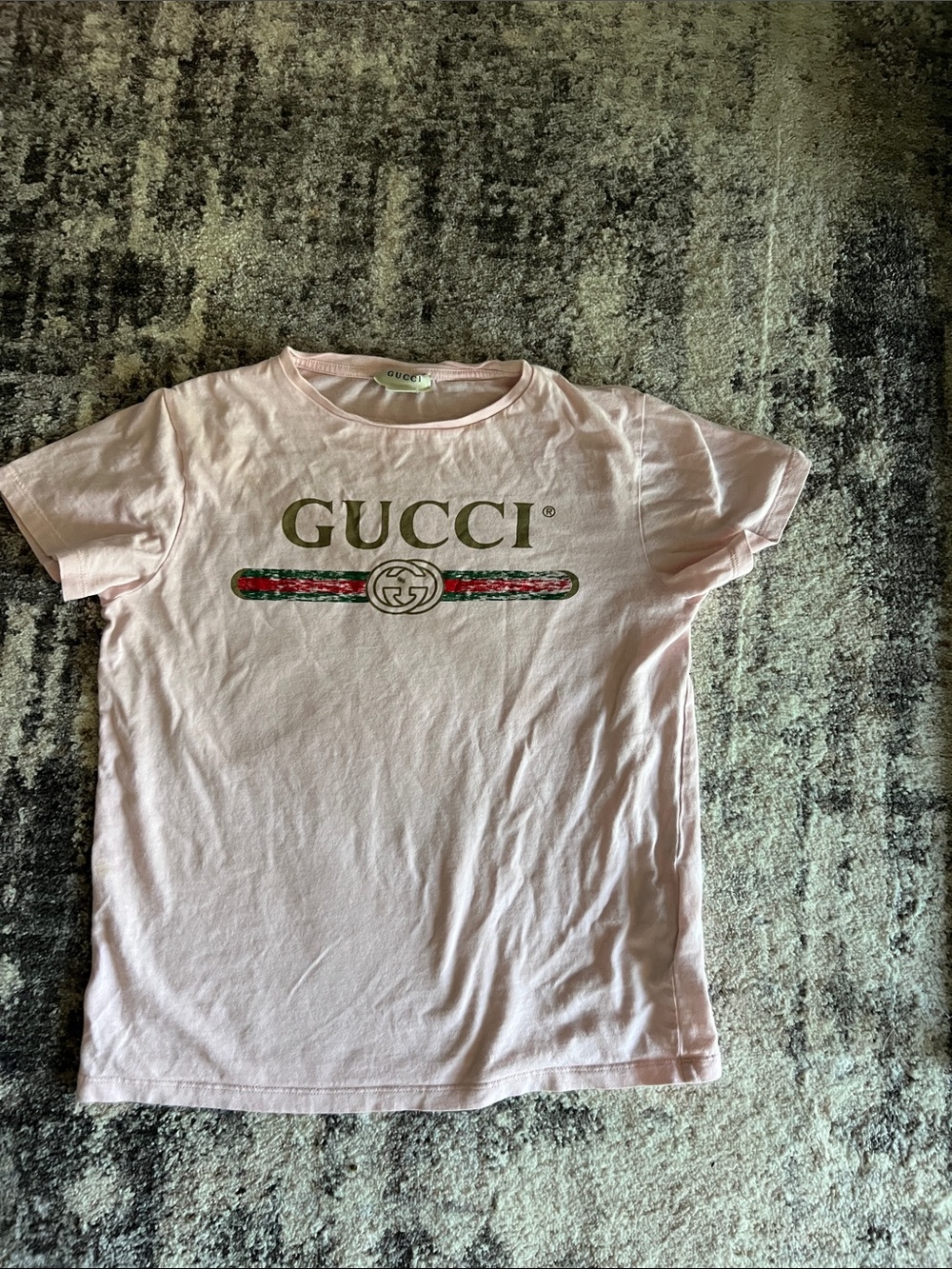 Gucci Kids Light Pink Logo Tee with Red-Green Stripe